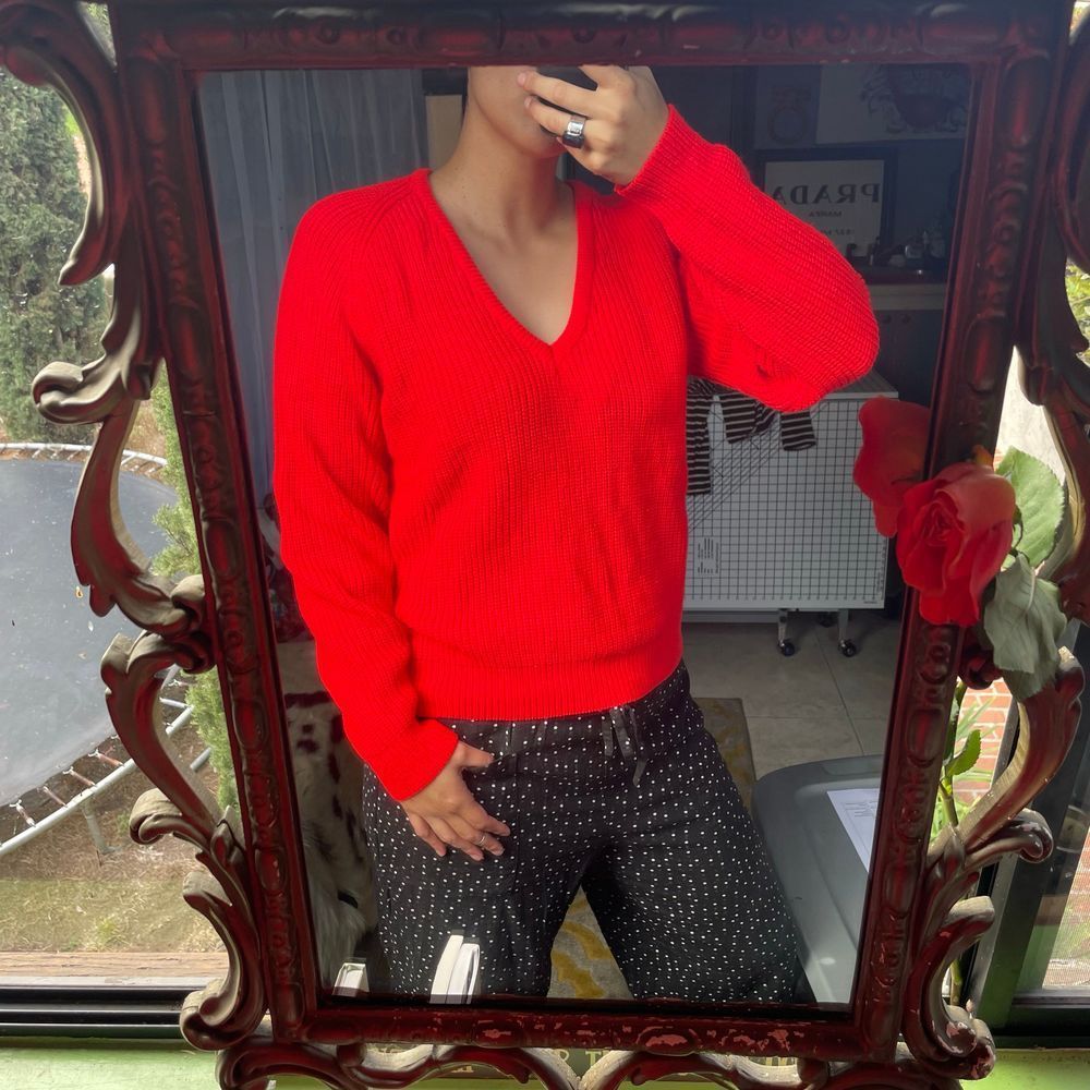 Vintage Bright Red Curry Knits v-neck long sleeve sweater size L